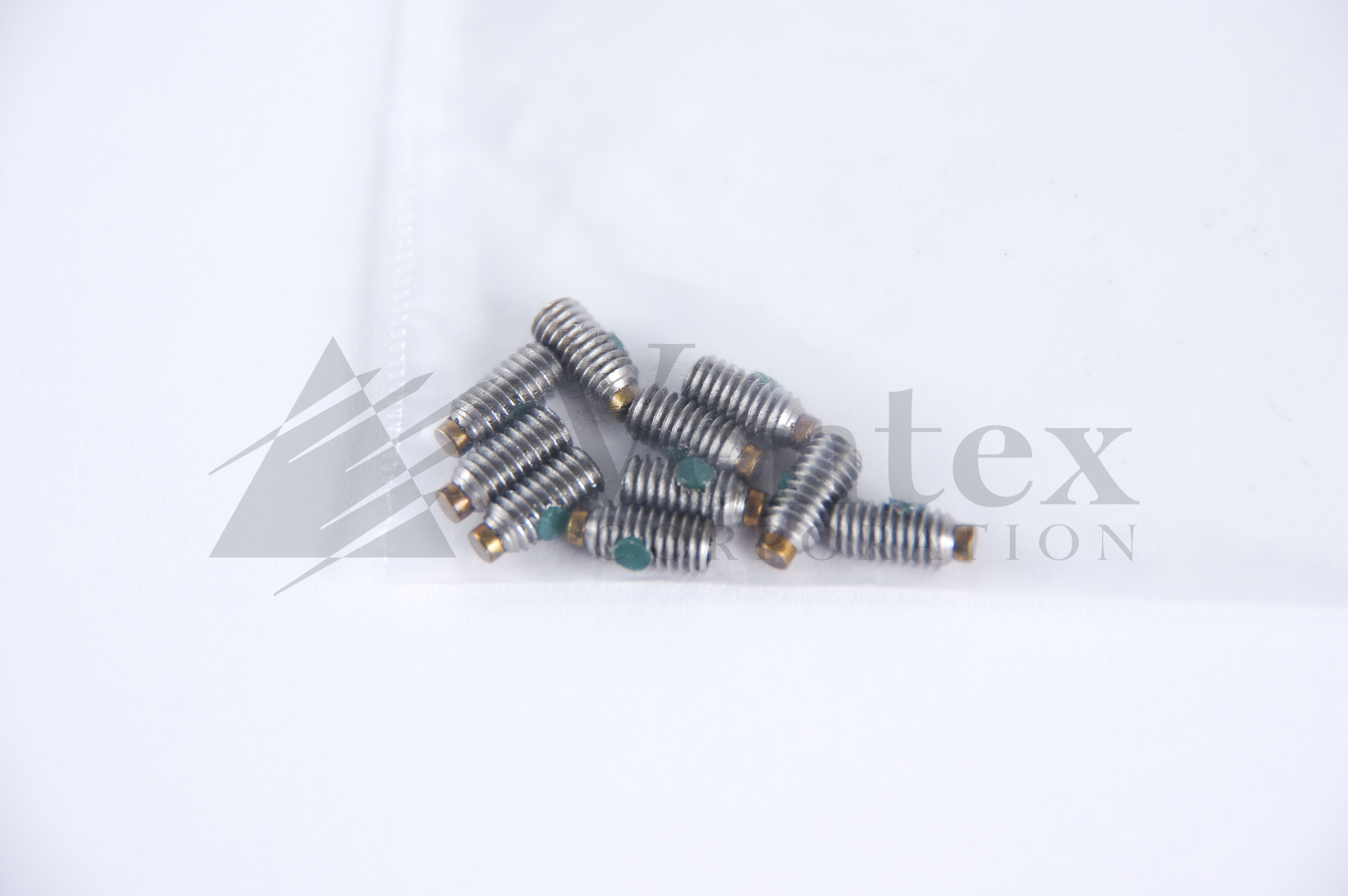 Stainles-Steel-Set-Screws-w-Brass-Tips